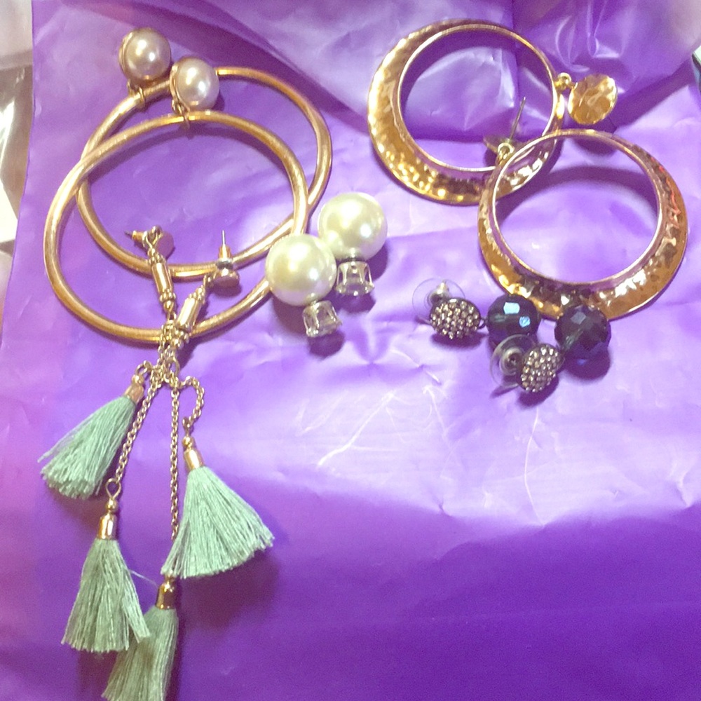 LOT OF 5 pairs of earrings